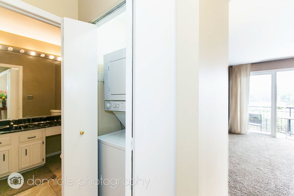 1330 N LaSalle Street 311