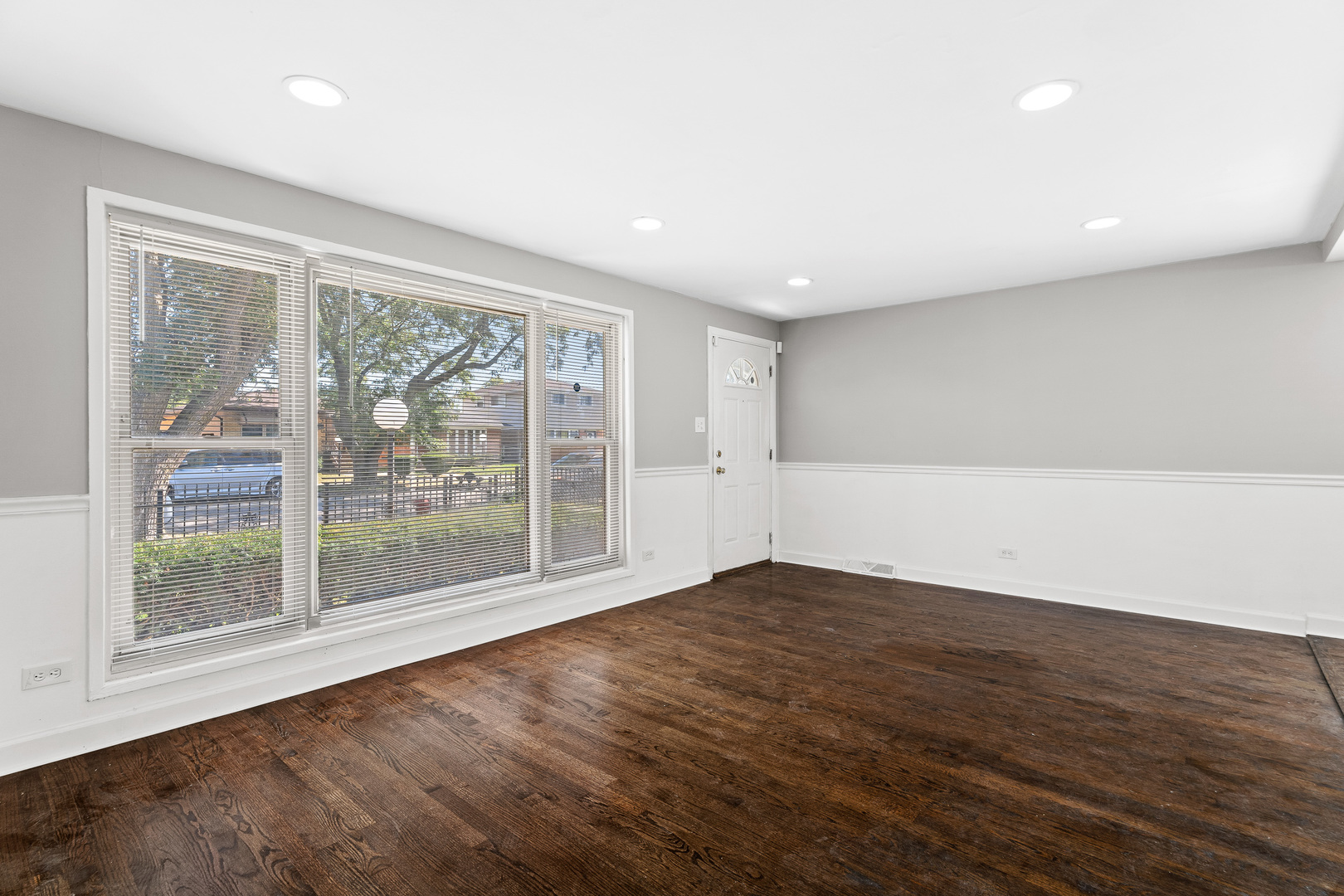 11724 S Laflin Street