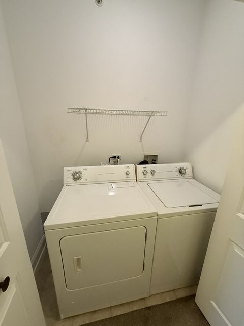 Tiny photo for 6961 Vine Street #301, Indian Head Park, IL 60525 (MLS # 12589877)