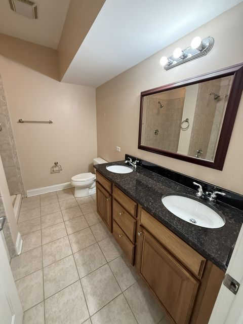 Tiny photo for 6961 Vine Street #301, Indian Head Park, IL 60525 (MLS # 12589877)