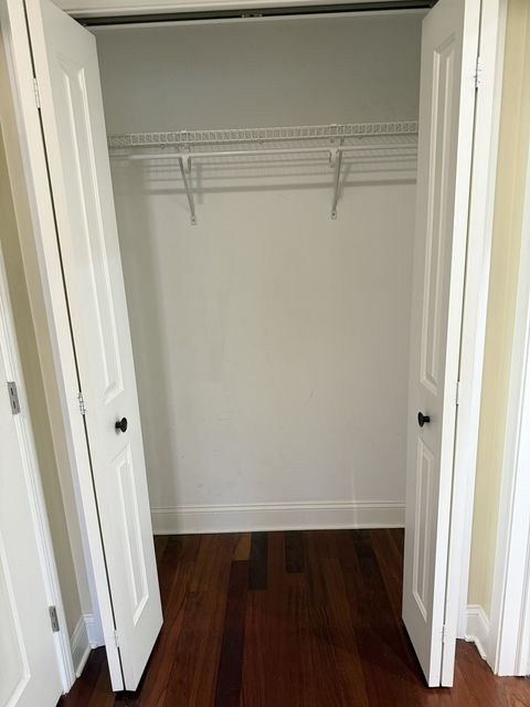 Tiny photo for 6961 Vine Street #301, Indian Head Park, IL 60525 (MLS # 12589877)