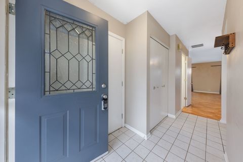 Tiny photo for 1604 Pebble Beach Circle, Elgin, IL 60123 (MLS # 12577915)