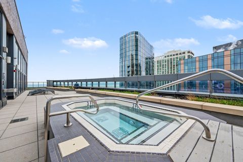 Tiny photo for 450 E Waterside Drive #705, Chicago, IL 60601 (MLS # 12634701)