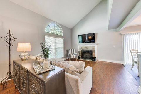 Tiny photo for 1204 N Knollwood Drive, Palatine, IL 60067 (MLS # 12678092)
