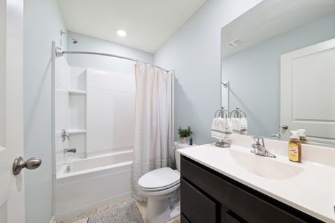 Tiny photo for 3828 Gansett Parkway, Elgin, IL 60124 (MLS # 12541082)