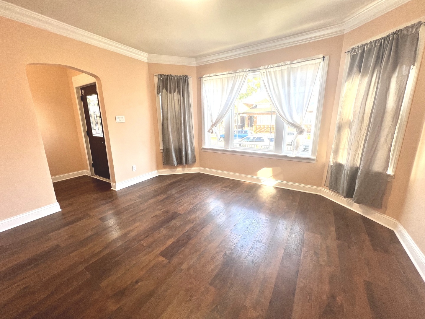 7324 S Oakley Avenue