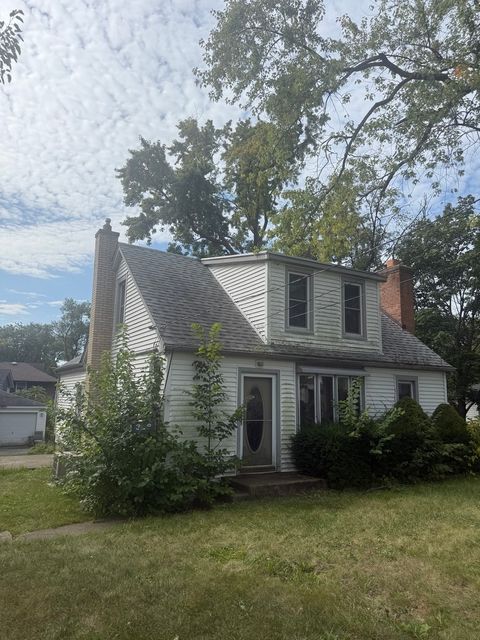 318 E Liberty Street Wauconda IL 60084