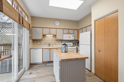 Tiny photo for 21508 Franklin Circle, Plainfield, IL 60544 (MLS # 12592885)