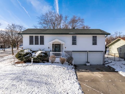 161 Oakwood Drive Bolingbrook IL 60440