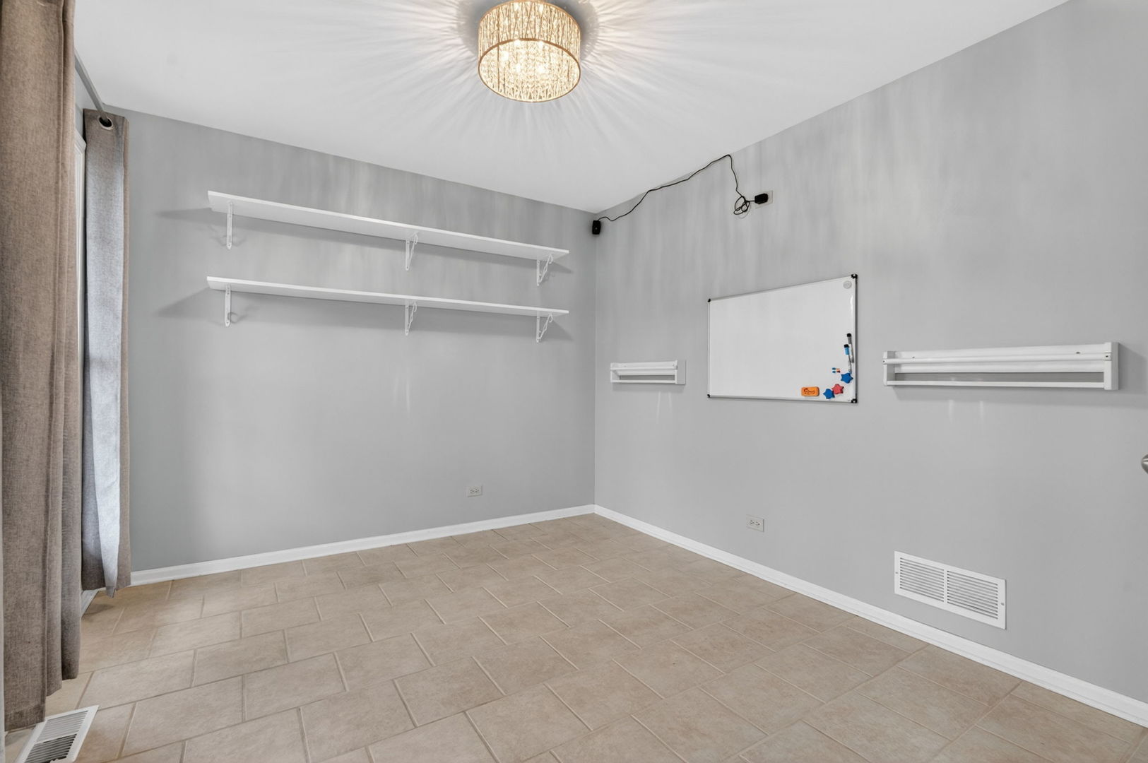 1311 Meadow Lane