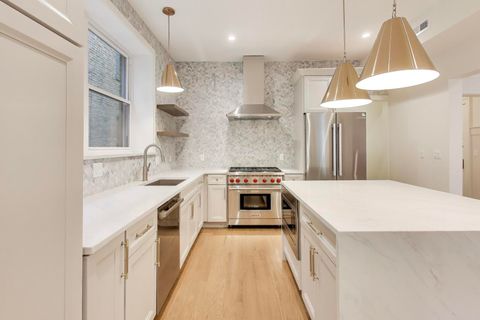 Tiny photo for 1201 E Madison Park Drive #3, Chicago, IL 60615 (MLS # 12601588)