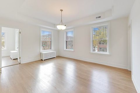 Tiny photo for 1201 E Madison Park Drive #3, Chicago, IL 60615 (MLS # 12601588)