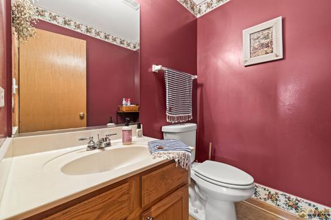 Tiny photo for 396 E 17th Place, Lombard, IL 60148 (MLS # 12453142)