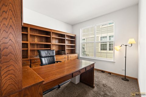 Tiny photo for 396 E 17th Place, Lombard, IL 60148 (MLS # 12453142)