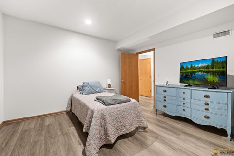 Tiny photo for 396 E 17th Place, Lombard, IL 60148 (MLS # 12453142)