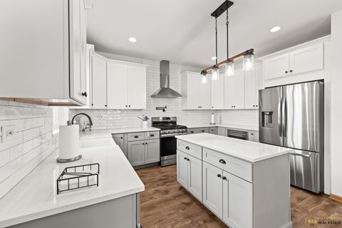 Tiny photo for 396 E 17th Place, Lombard, IL 60148 (MLS # 12453142)