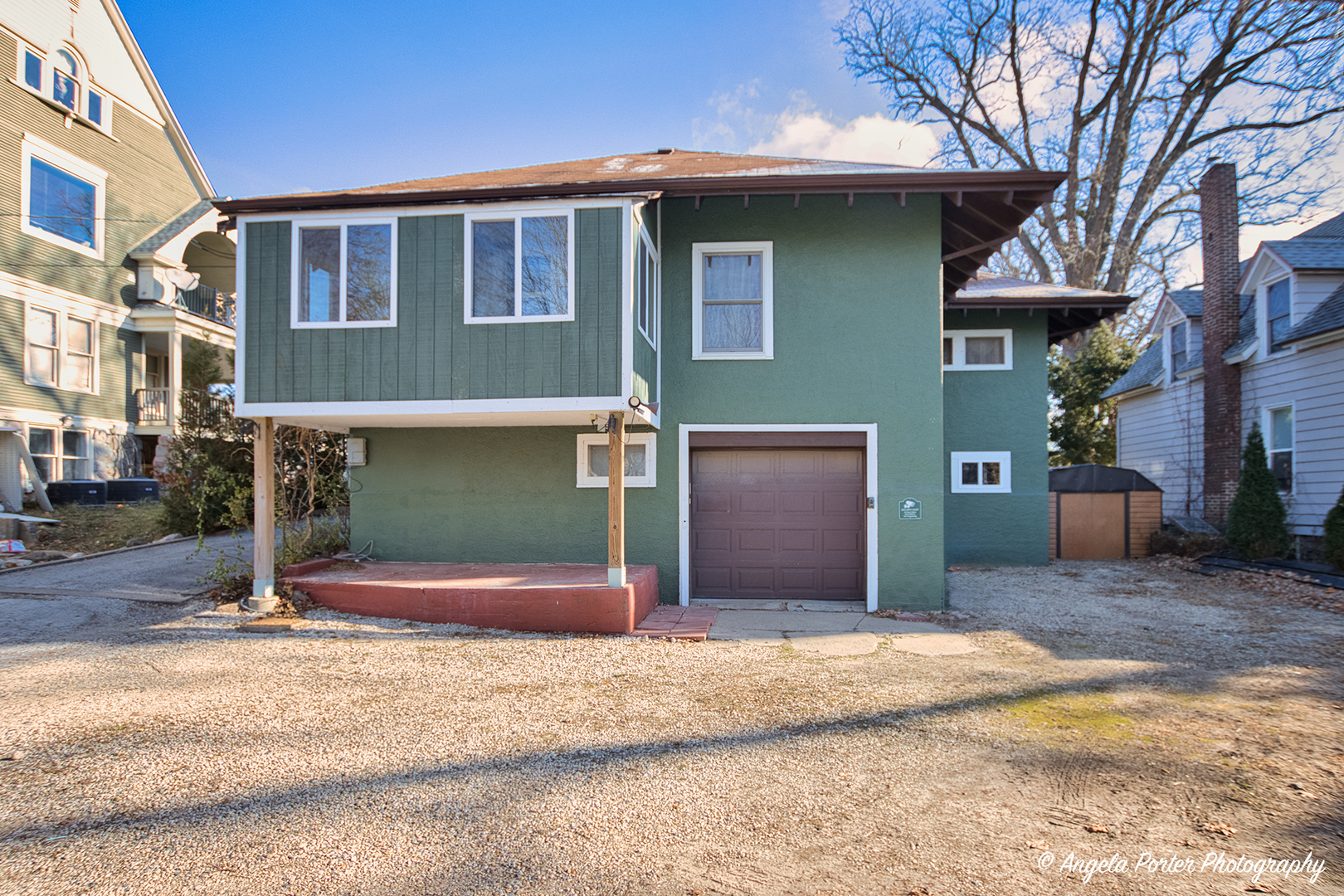 704 N Division Street