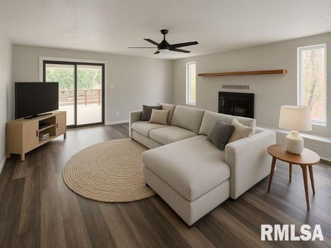 Tiny photo for 4248 CHURCH Road, Salem, IL 62881 (MLS # EB460520)