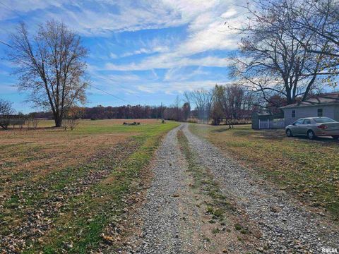 Tiny photo for 4248 CHURCH Road, Salem, IL 62881 (MLS # EB460520)