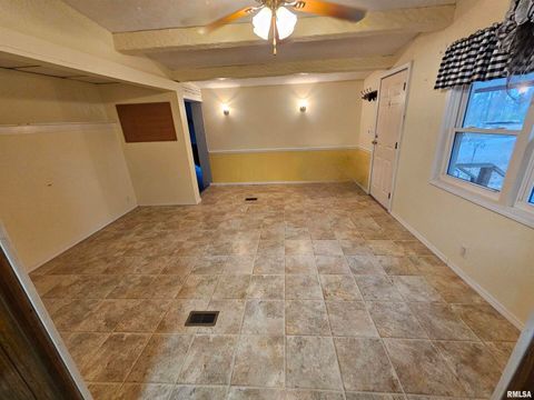 Tiny photo for 4248 CHURCH Road, Salem, IL 62881 (MLS # EB460520)