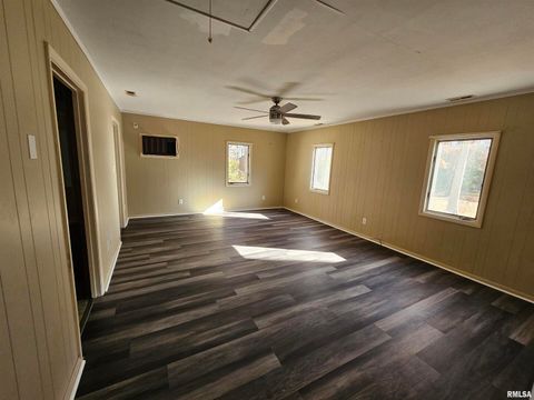 Tiny photo for 4248 CHURCH Road, Salem, IL 62881 (MLS # EB460520)