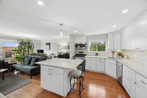 Tiny photo for 211 Elgin Avenue #5J, Forest Park, IL 60130 (MLS # 12760320)