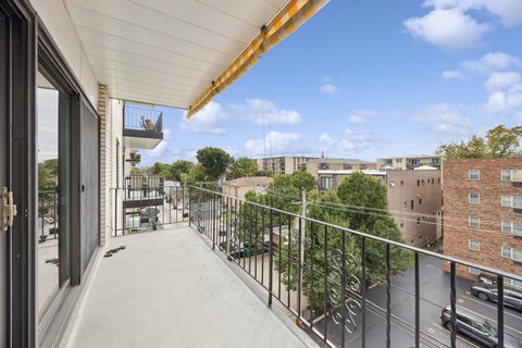 Tiny photo for 211 Elgin Avenue #5J, Forest Park, IL 60130 (MLS # 12760320)
