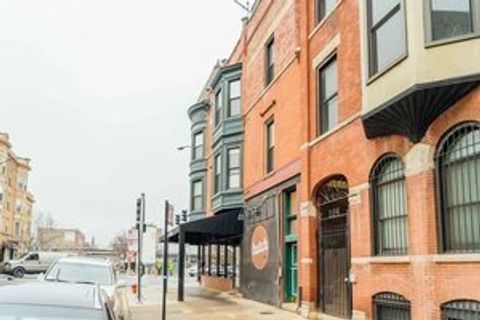 866 W aldine Avenue 3 Chicago IL 60657