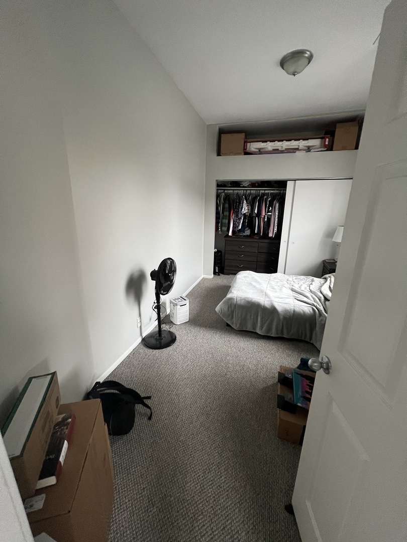 866 W aldine Avenue 3