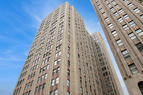 1640 E 50th Street 13B Chicago IL 60615