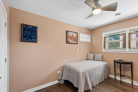 Tiny photo for 1901 Newton Avenue, Park Ridge, IL 60068 (MLS # 12684513)