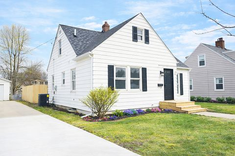 Tiny photo for 708 W 12th Street, Sterling, IL 61081 (MLS # 12598769)