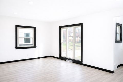 Tiny photo for 708 W 12th Street, Sterling, IL 61081 (MLS # 12598769)