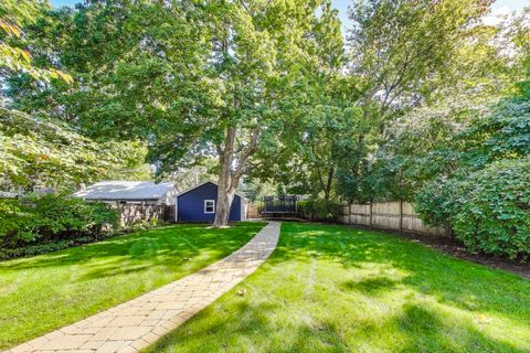 Tiny photo for 1229 Hinman Avenue, Evanston, IL 60202 (MLS # 12483800)