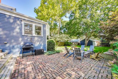 Tiny photo for 1229 Hinman Avenue, Evanston, IL 60202 (MLS # 12483800)