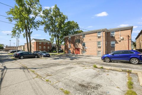 Tiny photo for 7182 W Dickens Avenue #2W, Chicago, IL 60707 (MLS # 12459553)