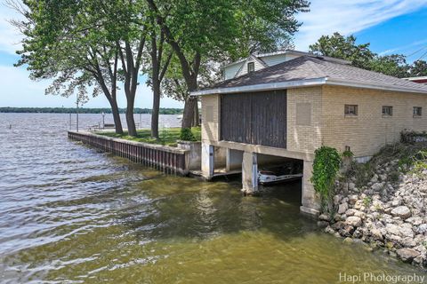Tiny photo for 36 S PISTAKEE LAKE Road, Fox Lake, IL 60020 (MLS # 12475543)