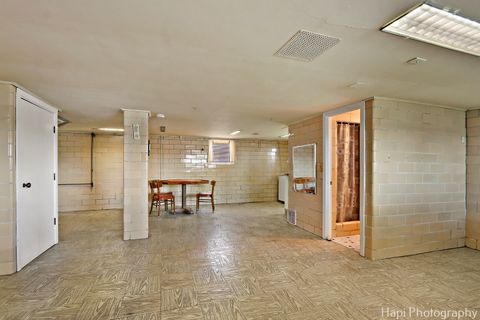 Tiny photo for 36 S PISTAKEE LAKE Road, Fox Lake, IL 60020 (MLS # 12475543)