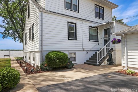 Tiny photo for 36 S PISTAKEE LAKE Road, Fox Lake, IL 60020 (MLS # 12475543)