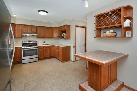Tiny photo for 3007 Providence Drive, Bloomington, IL 61704 (MLS # 12738131)