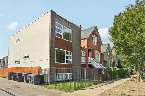 Tiny photo for 1214 N ROCKWELL Street, Chicago, IL 60622 (MLS # 12487296)