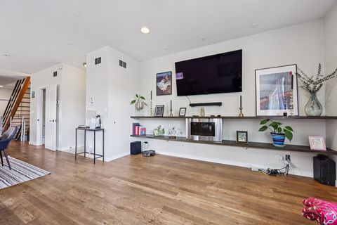 Tiny photo for 1214 N ROCKWELL Street, Chicago, IL 60622 (MLS # 12487296)
