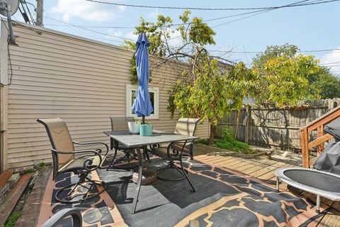 Tiny photo for 1214 N ROCKWELL Street, Chicago, IL 60622 (MLS # 12487296)