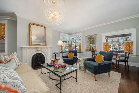 Tiny photo for 1211 Hinman Avenue, Evanston, IL 60202 (MLS # 12599124)