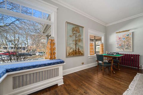 Tiny photo for 1211 Hinman Avenue, Evanston, IL 60202 (MLS # 12599124)