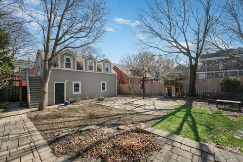 Tiny photo for 1211 Hinman Avenue, Evanston, IL 60202 (MLS # 12599124)