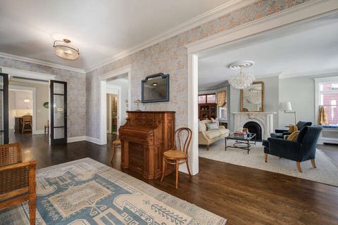 Tiny photo for 1211 Hinman Avenue, Evanston, IL 60202 (MLS # 12599124)