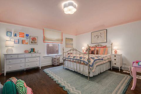 Tiny photo for 1211 Hinman Avenue, Evanston, IL 60202 (MLS # 12599124)