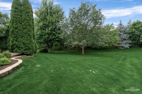 Tiny photo for 404 Kent Court, Oswego, IL 60543 (MLS # 12587226)