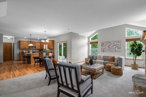 Tiny photo for 404 Kent Court, Oswego, IL 60543 (MLS # 12587226)